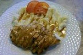 Cotlet cu sos spaniol,ciuperci si cus cus