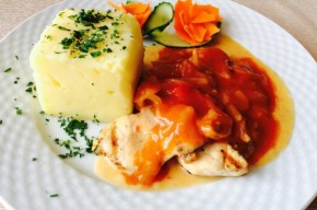 Escalop de pui si cus cus