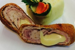 Gordon bleu cu piure de cartofi